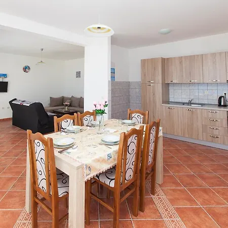 Apartman Turudic *